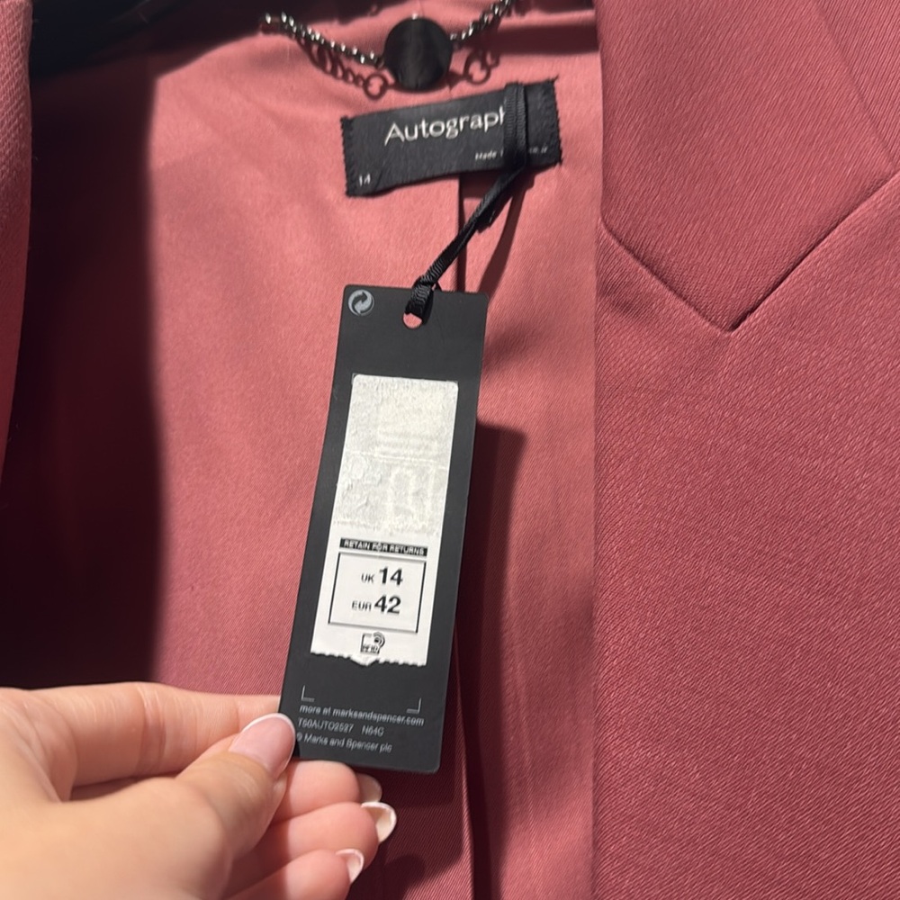 RARE M&S Pink Suit Blazer ASO Kate Middleton - Picture 3 of 4
